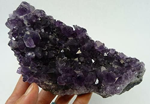 Crystal1054#, Проба Кичури кристали естествен аметист, Уругвай, 1 килограм 1,6 унции.